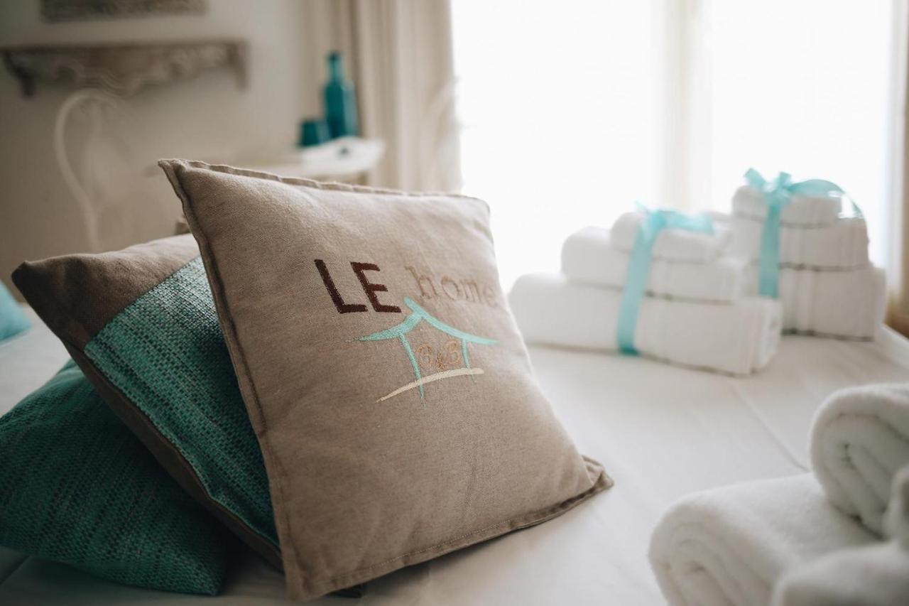 Le Home Rooms Лечче Екстер'єр фото