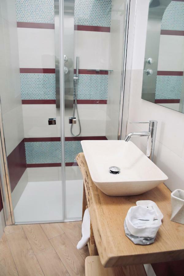 Le Home Rooms Лечче Екстер'єр фото